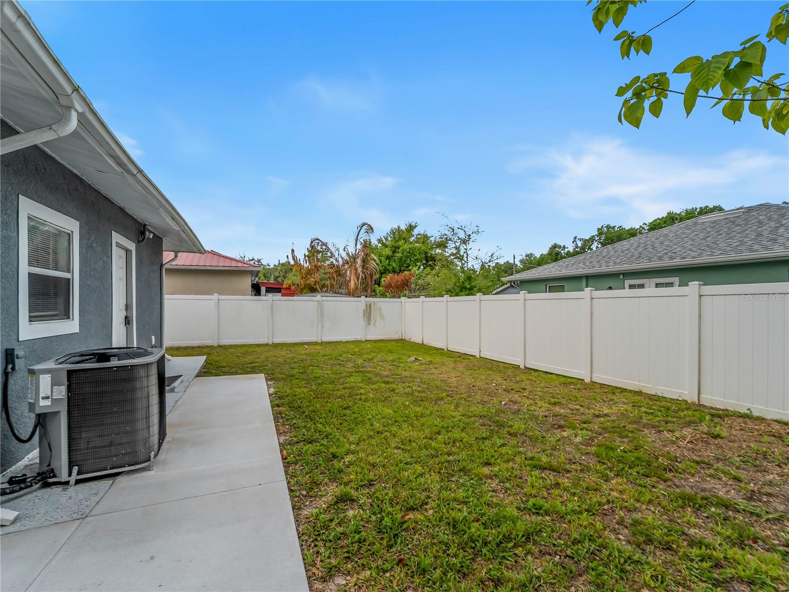 8010 N BROOKS ST, TAMPA, FL, 33604