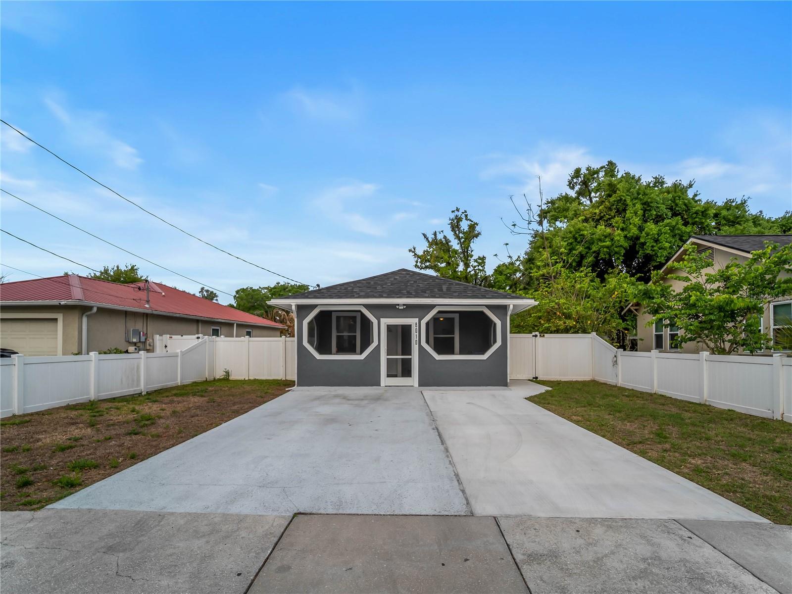 8010 N BROOKS ST, TAMPA, FL, 33604
