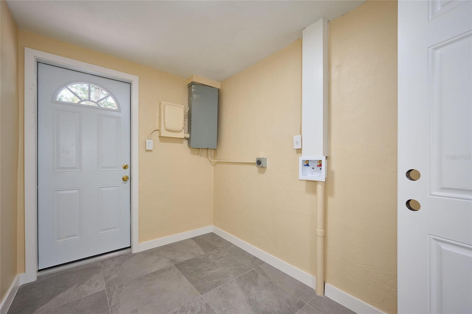 3500 ORCHID DR, INDIAN LAKE ESTATES, FL, 33855