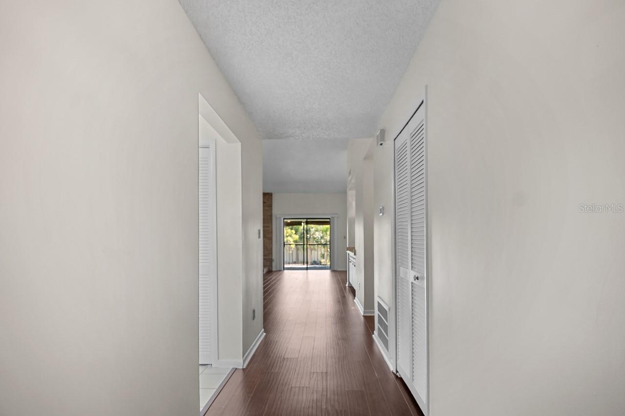 4 ESCONDIDO CIR #27, ALTAMONTE SPRINGS, FL, 32701