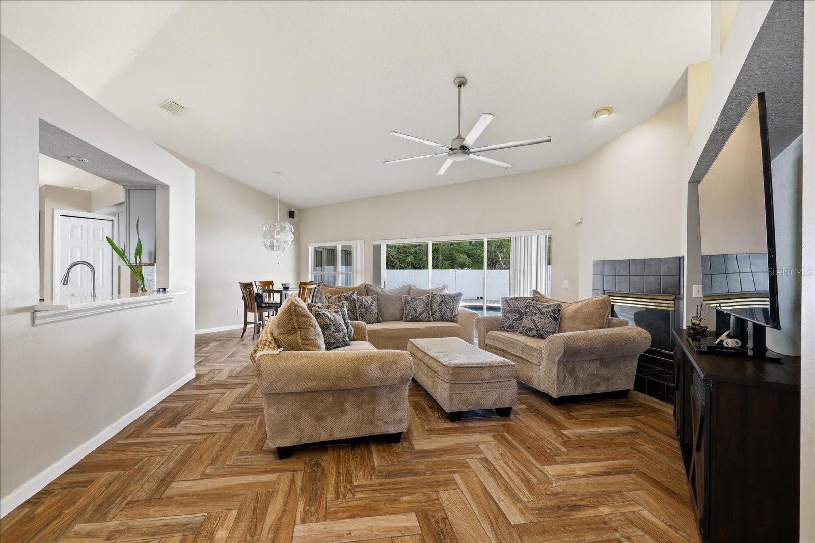 224 BRYAN OAK AVE, BRANDON, FL, 33511