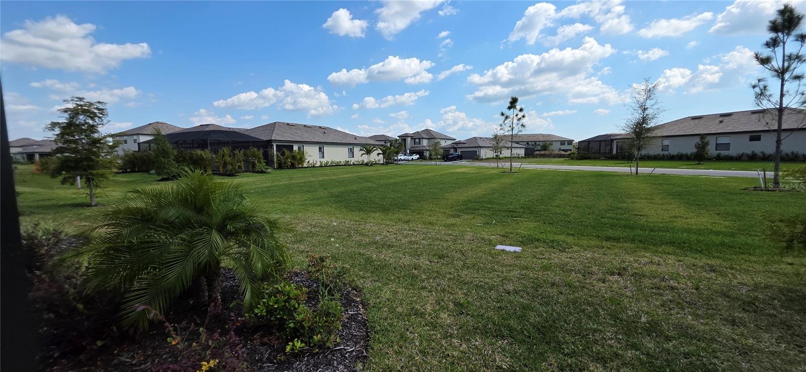 15116 OXFORD GREY DR, BRADENTON, FL, 34211