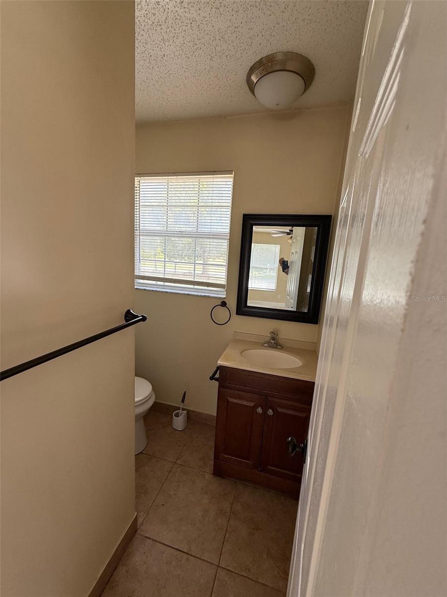 429 WARD DR #B, OAK HILL, FL, 32759