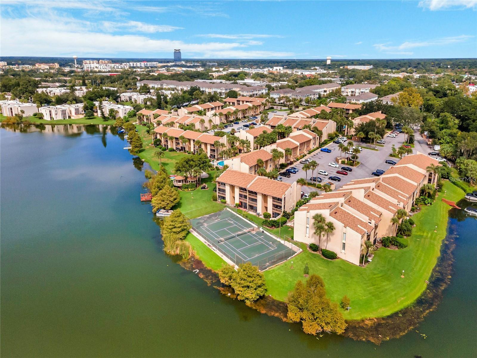 626 ORANGE DR #243, ALTAMONTE SPRINGS, FL, 32701