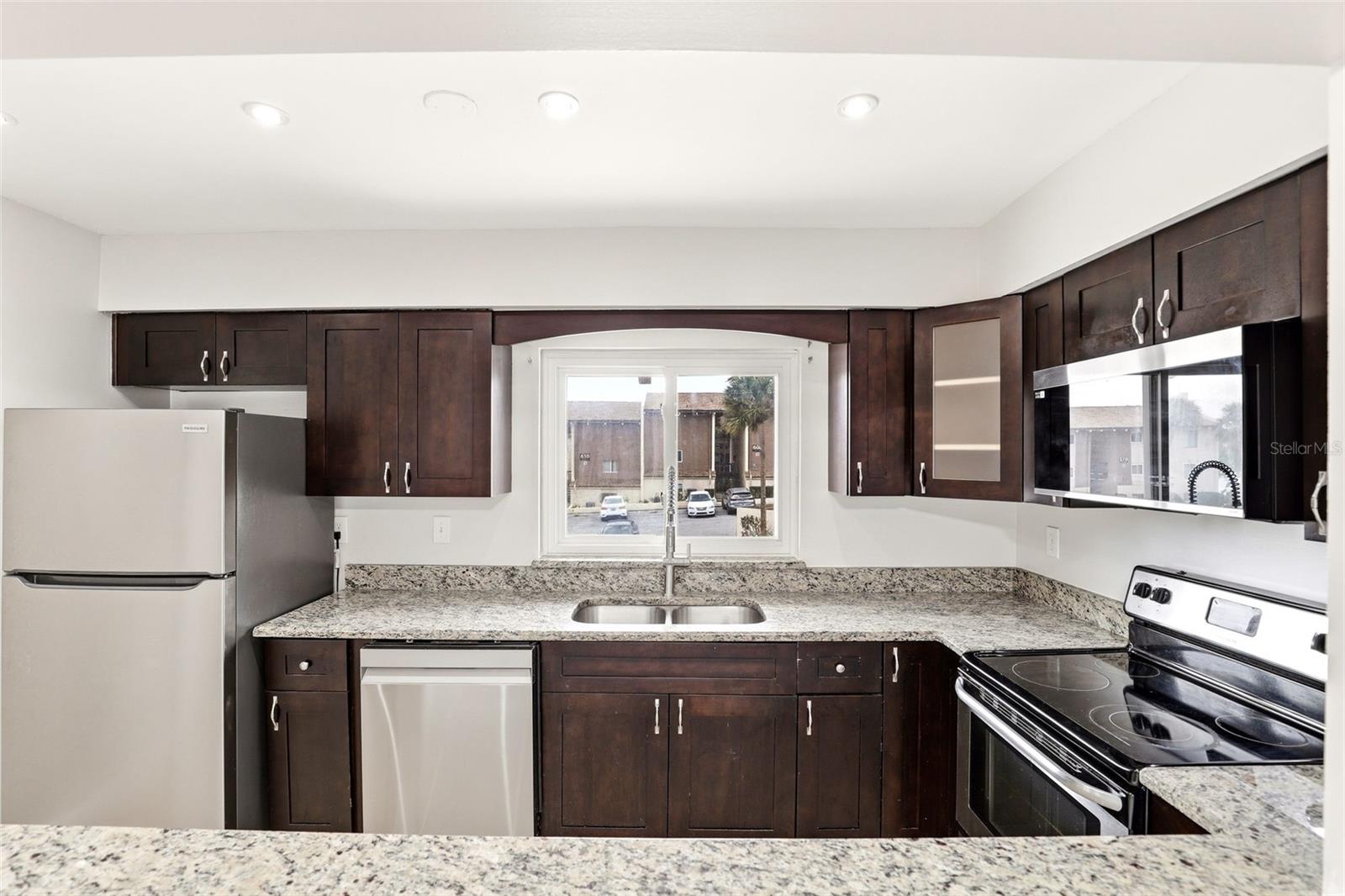 626 ORANGE DR #243, ALTAMONTE SPRINGS, FL, 32701