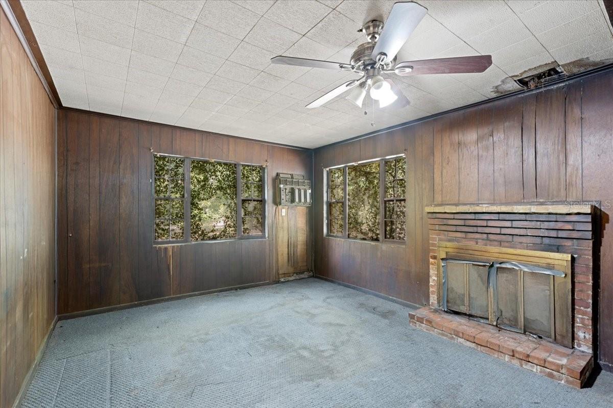6950 SE HIGHWAY 41, MORRISTON, FL, 32668