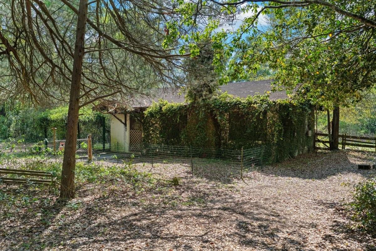 6950 SE HIGHWAY 41, MORRISTON, FL, 32668