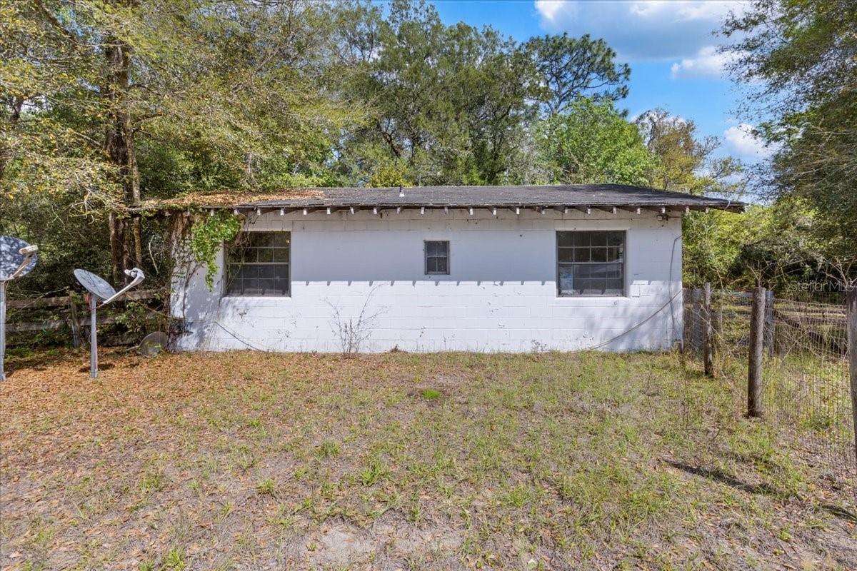 6950 SE HIGHWAY 41, MORRISTON, FL, 32668