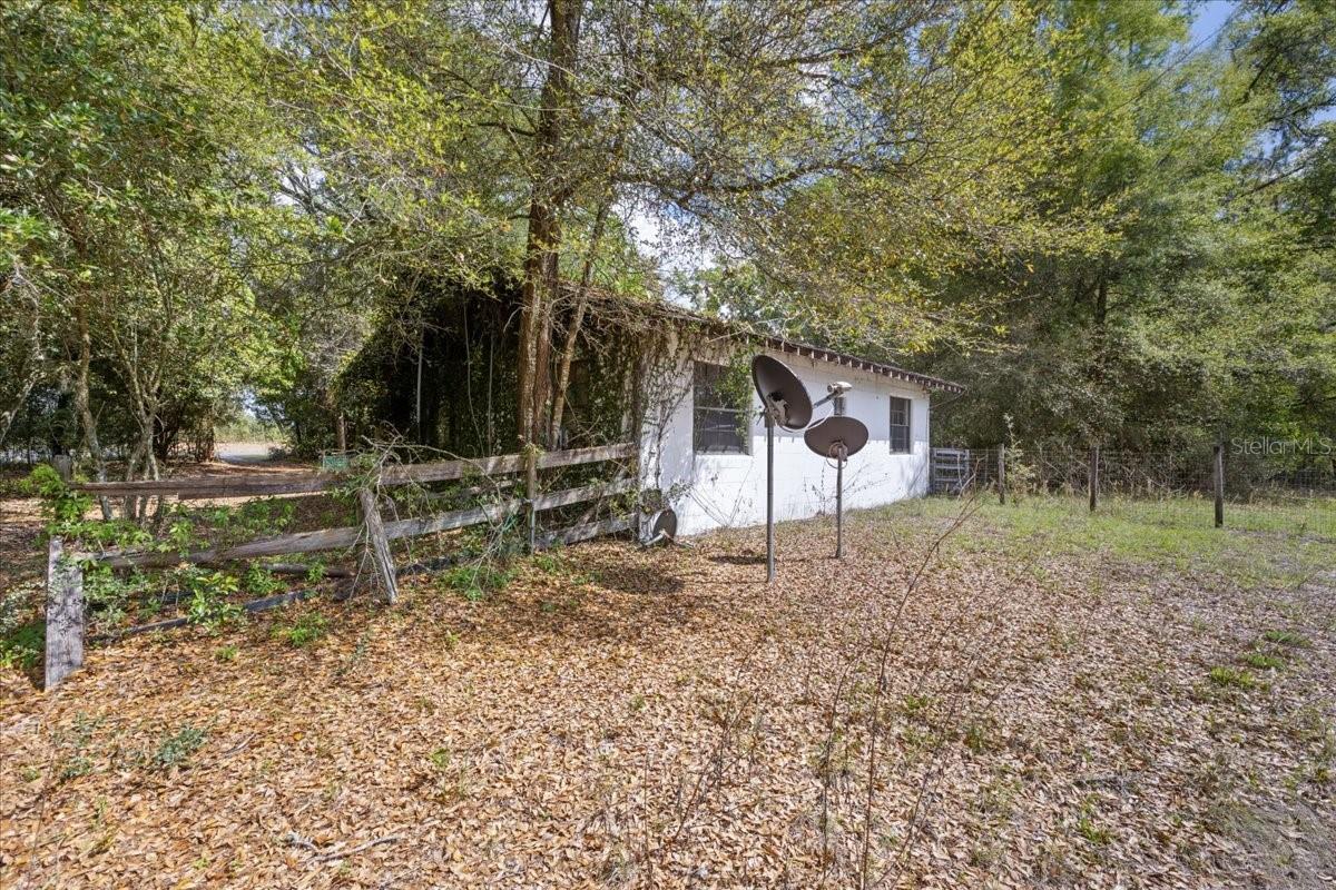 6950 SE HIGHWAY 41, MORRISTON, FL, 32668
