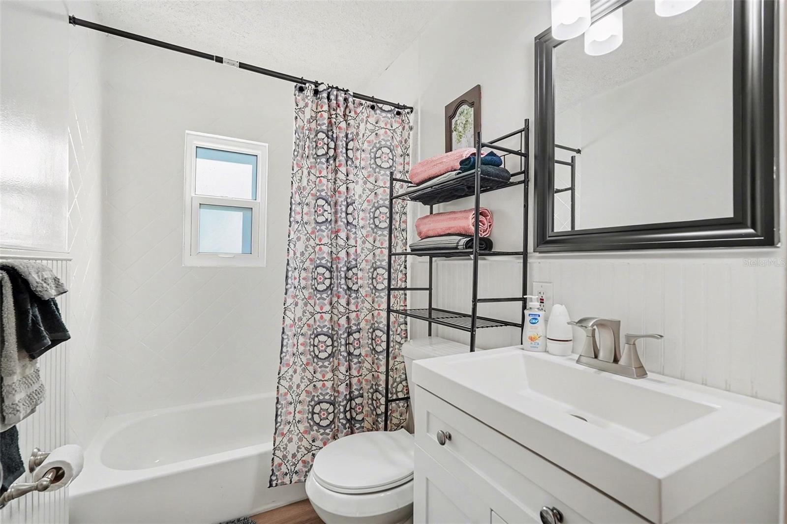 6305 S MACDILL AVE, TAMPA, FL, 33611