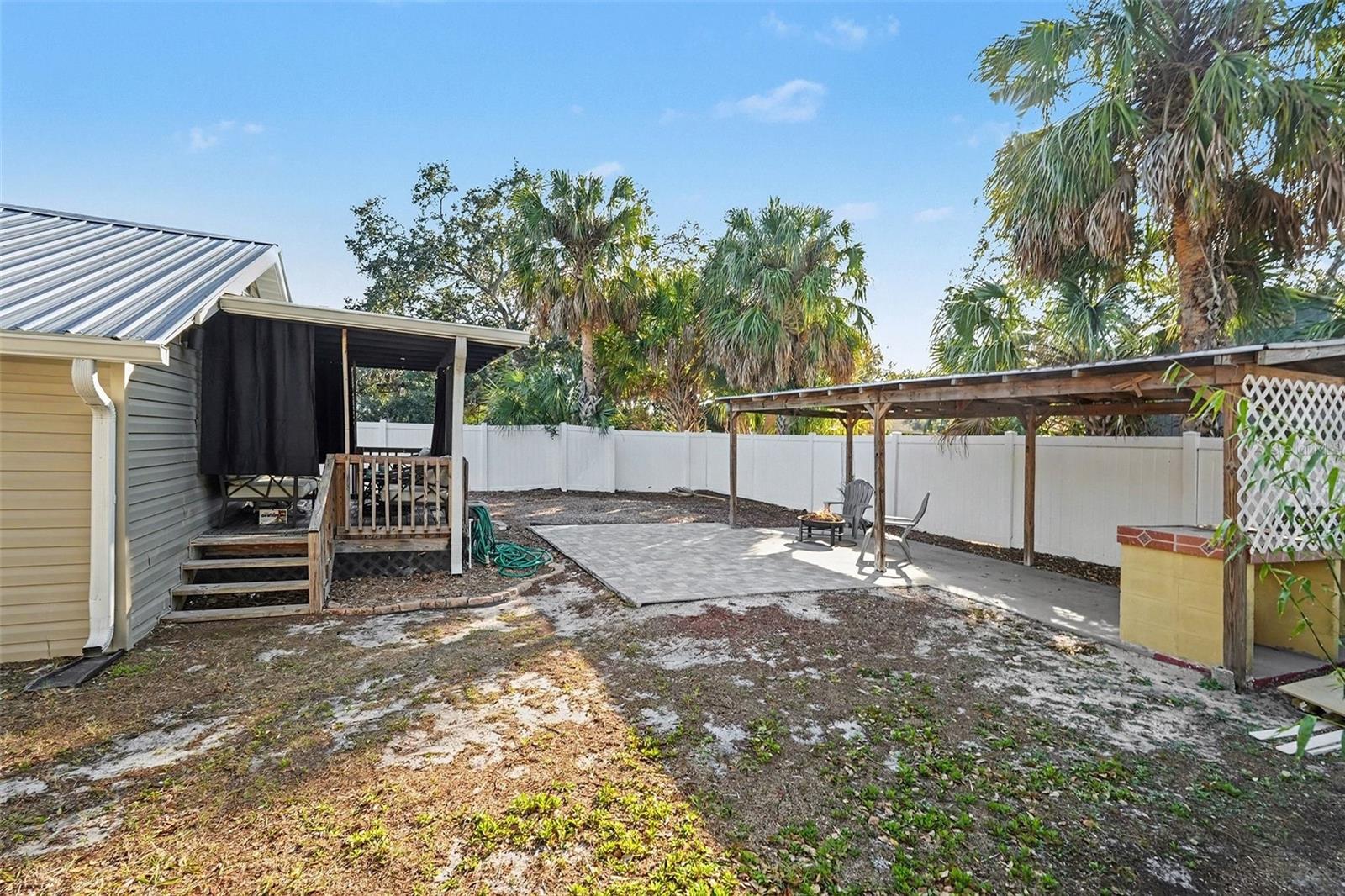 6305 S MACDILL AVE, TAMPA, FL, 33611