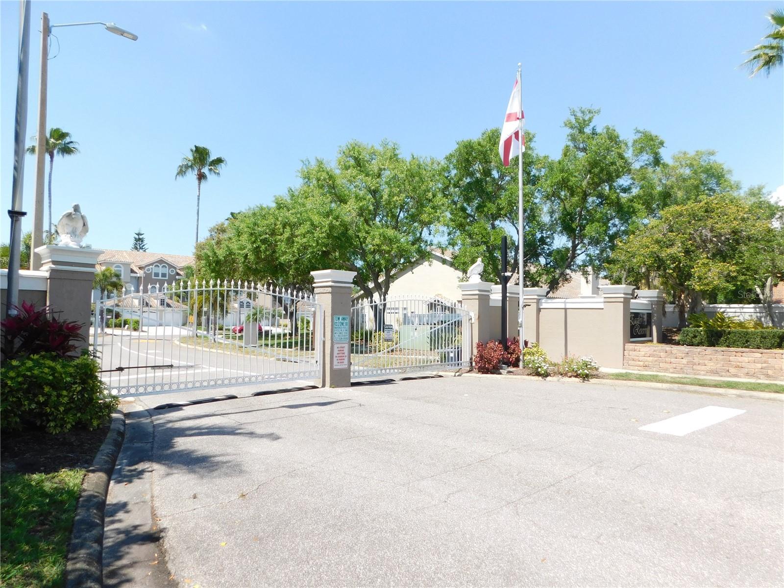 1720 ARABIAN LN, PALM HARBOR, FL, 34685