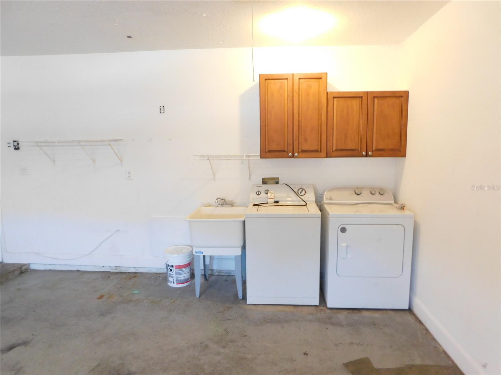 1720 ARABIAN LN, PALM HARBOR, FL, 34685