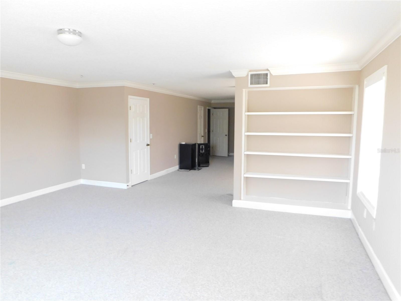 1720 ARABIAN LN, PALM HARBOR, FL, 34685