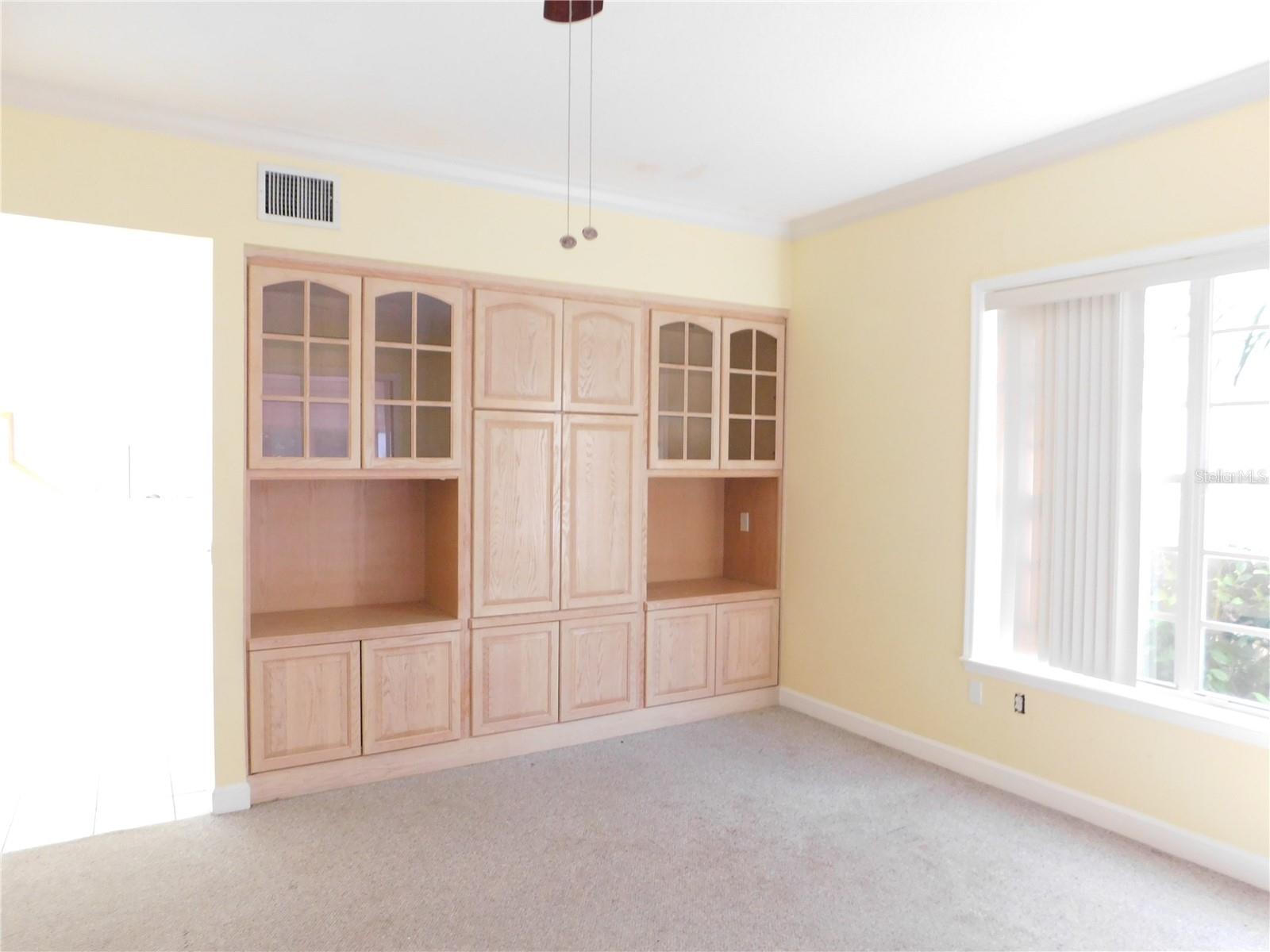 1720 ARABIAN LN, PALM HARBOR, FL, 34685