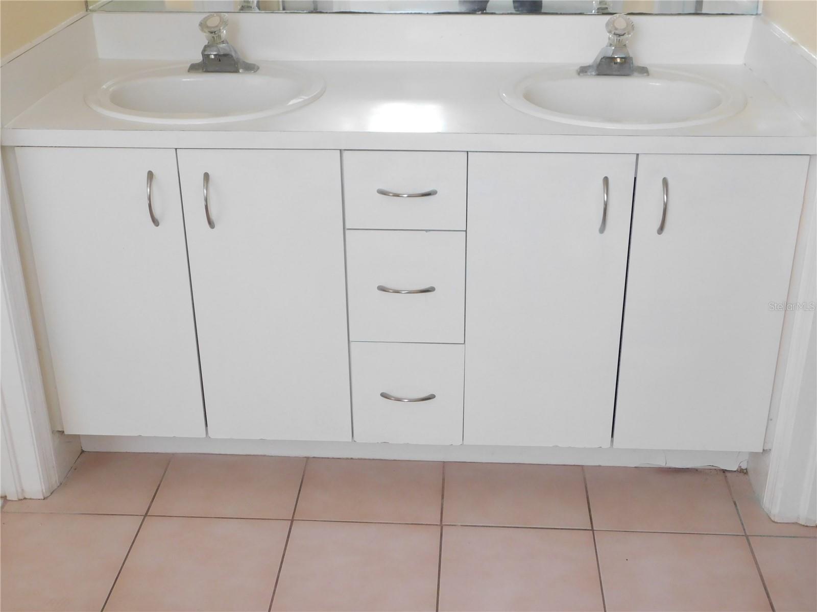 1720 ARABIAN LN, PALM HARBOR, FL, 34685