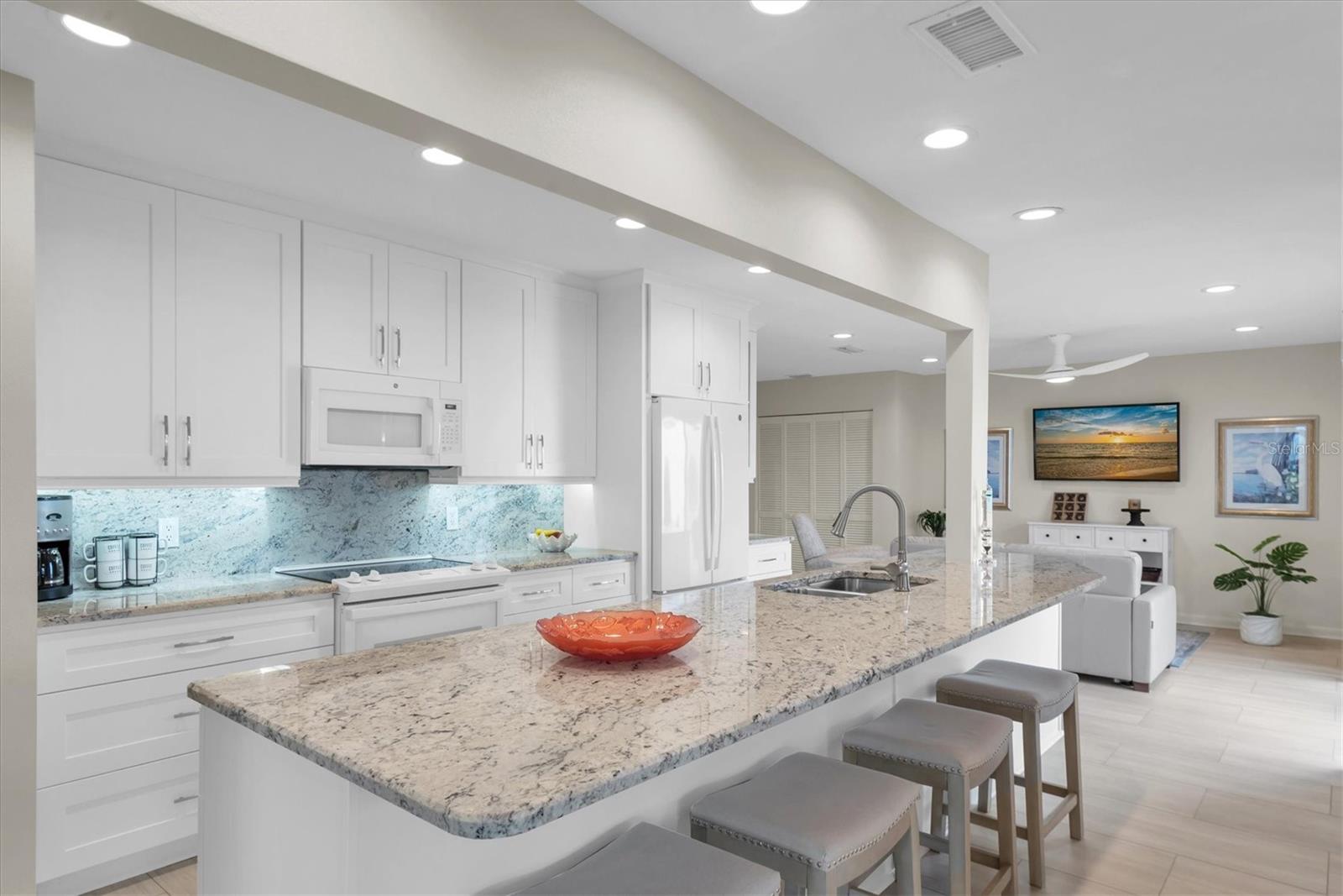 7410 9TH AVE W #7410, BRADENTON, FL, 34209