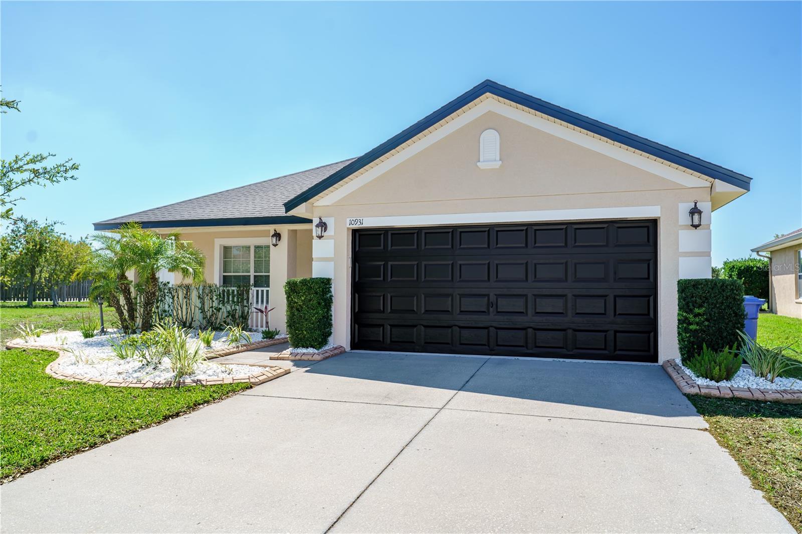 10931 STANDING STONE DR, WIMAUMA, FL, 33598