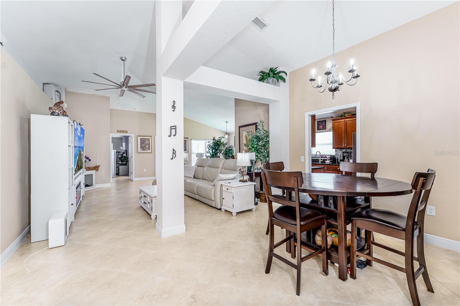 10931 STANDING STONE DR, WIMAUMA, FL, 33598