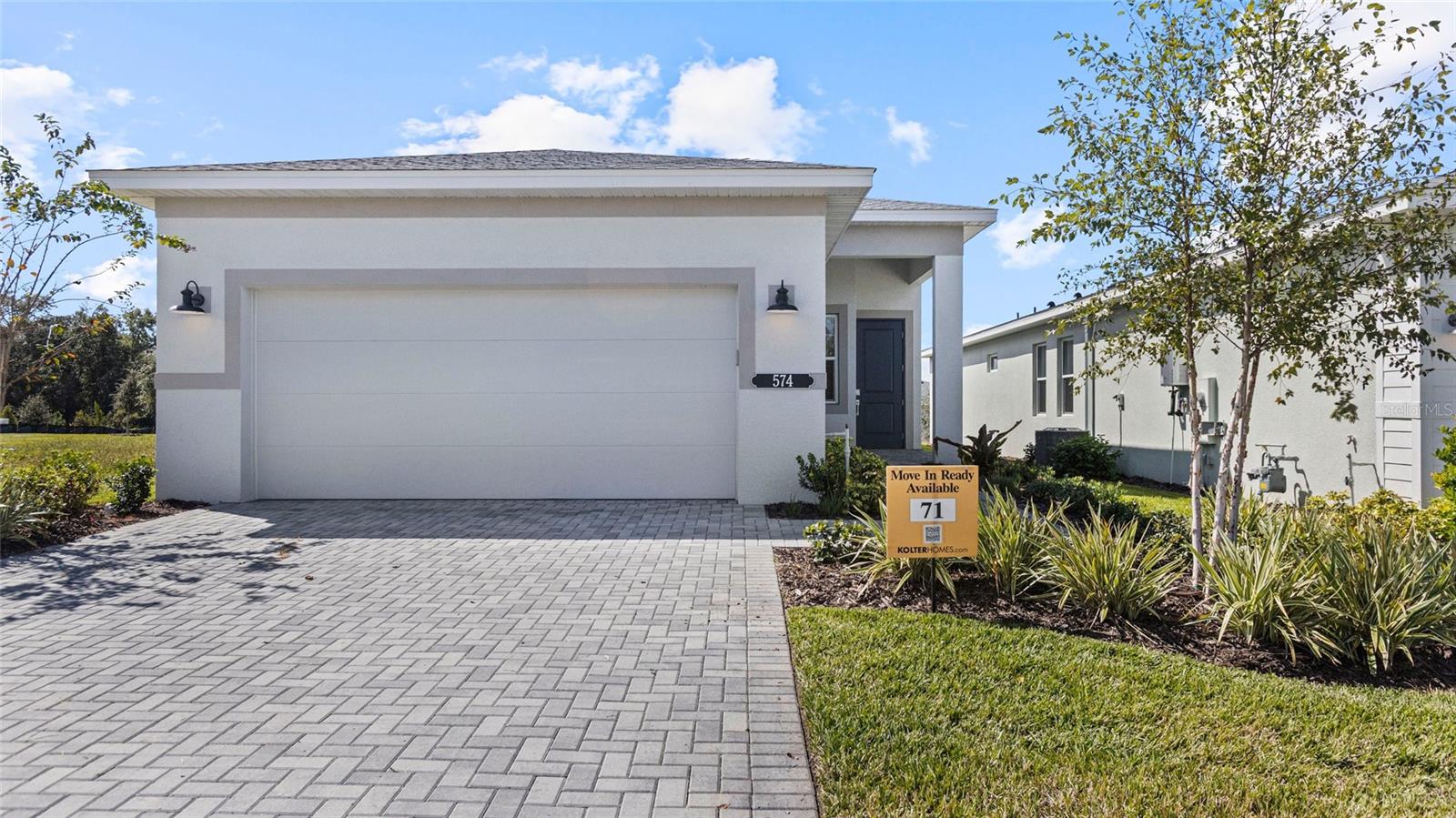 574 HAMMOCK OAKS BLVD, LADY LAKE, FL, 32159