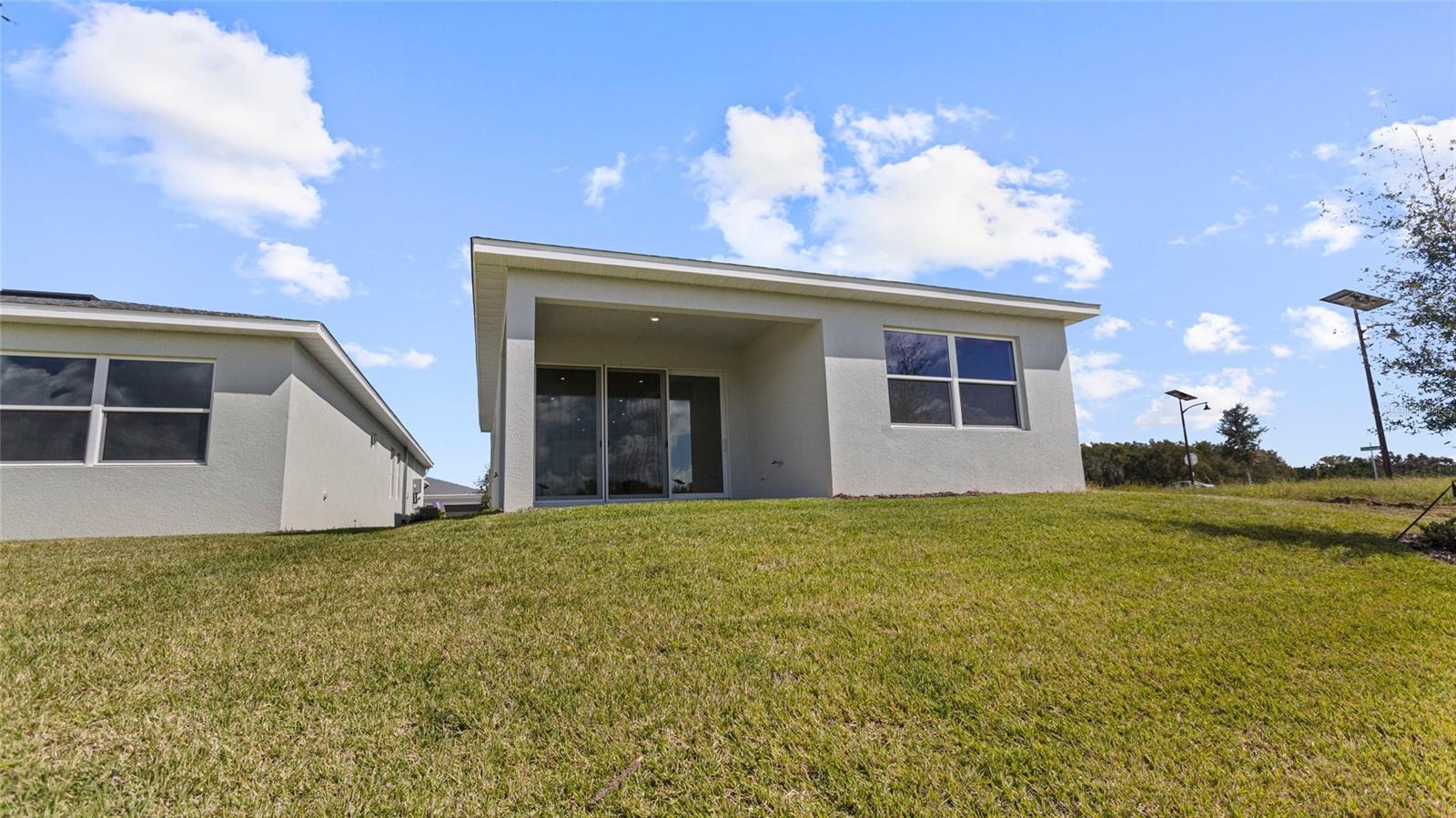 574 HAMMOCK OAKS BLVD, LADY LAKE, FL, 32159