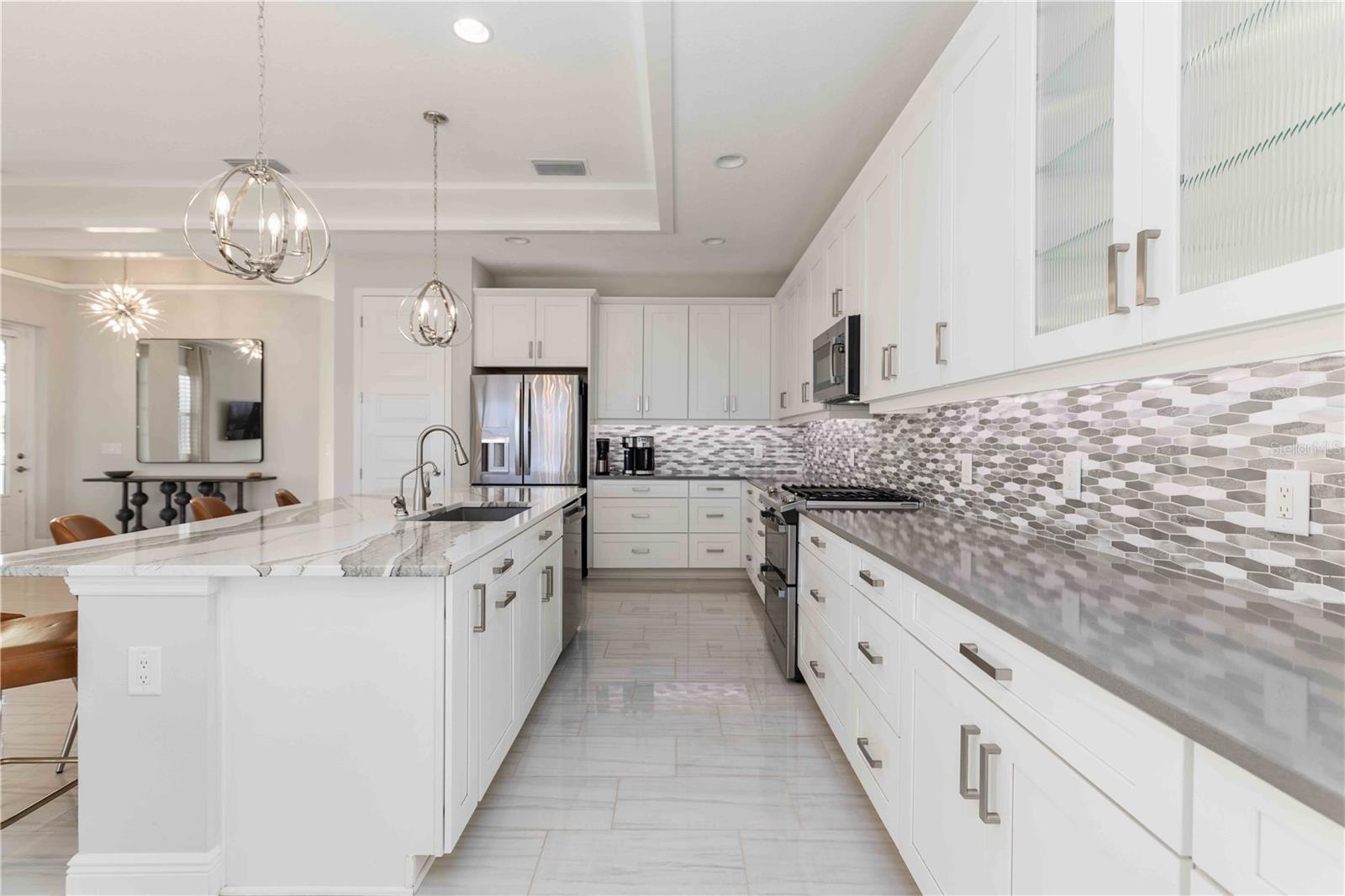 993 CROSSWIND AVE, SARASOTA, FL, 34240