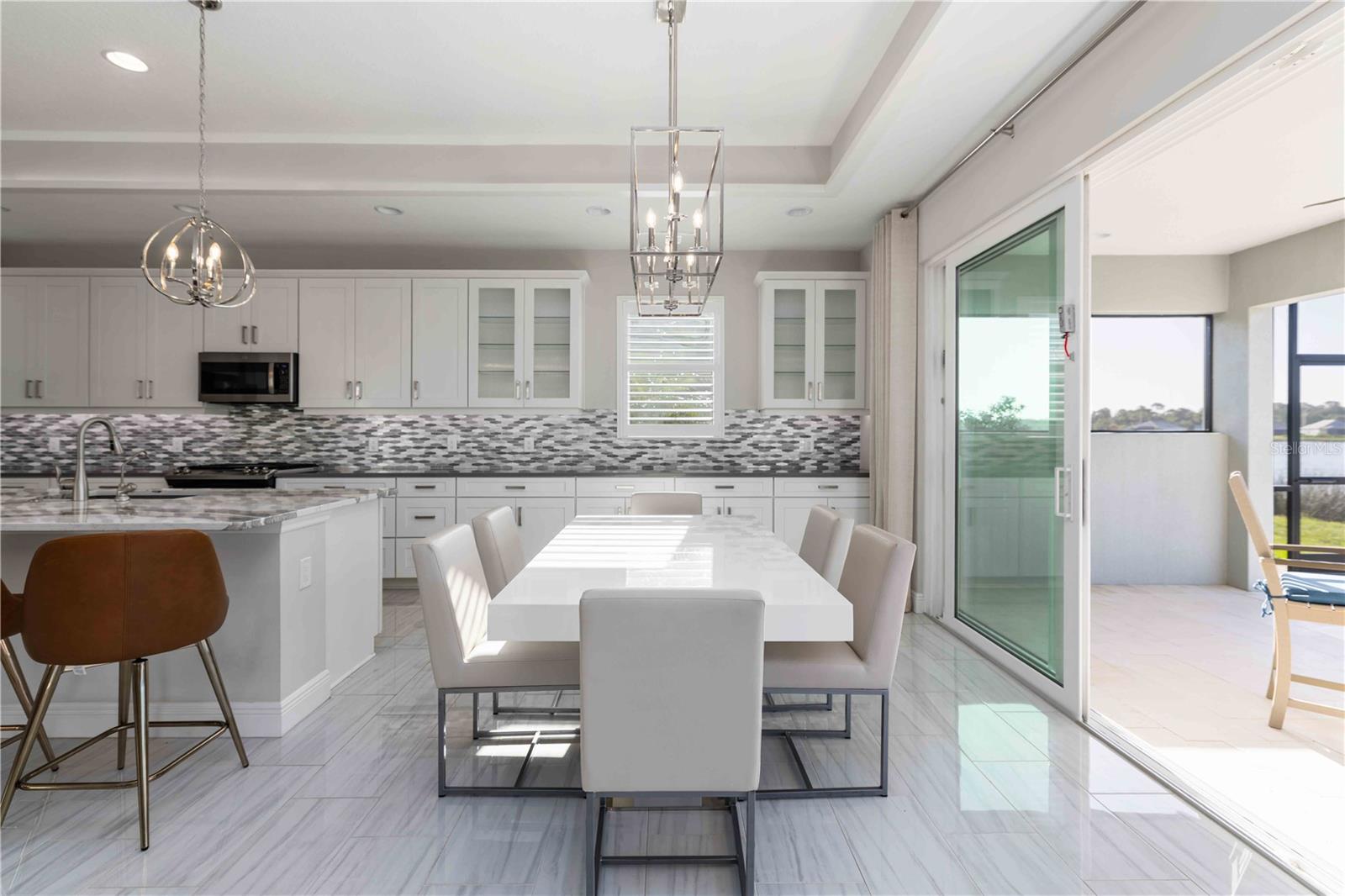 993 CROSSWIND AVE, SARASOTA, FL, 34240