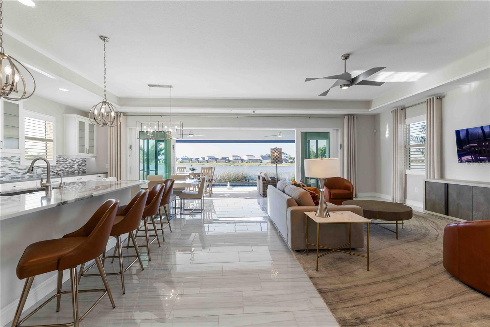 993 CROSSWIND AVE, SARASOTA, FL, 34240