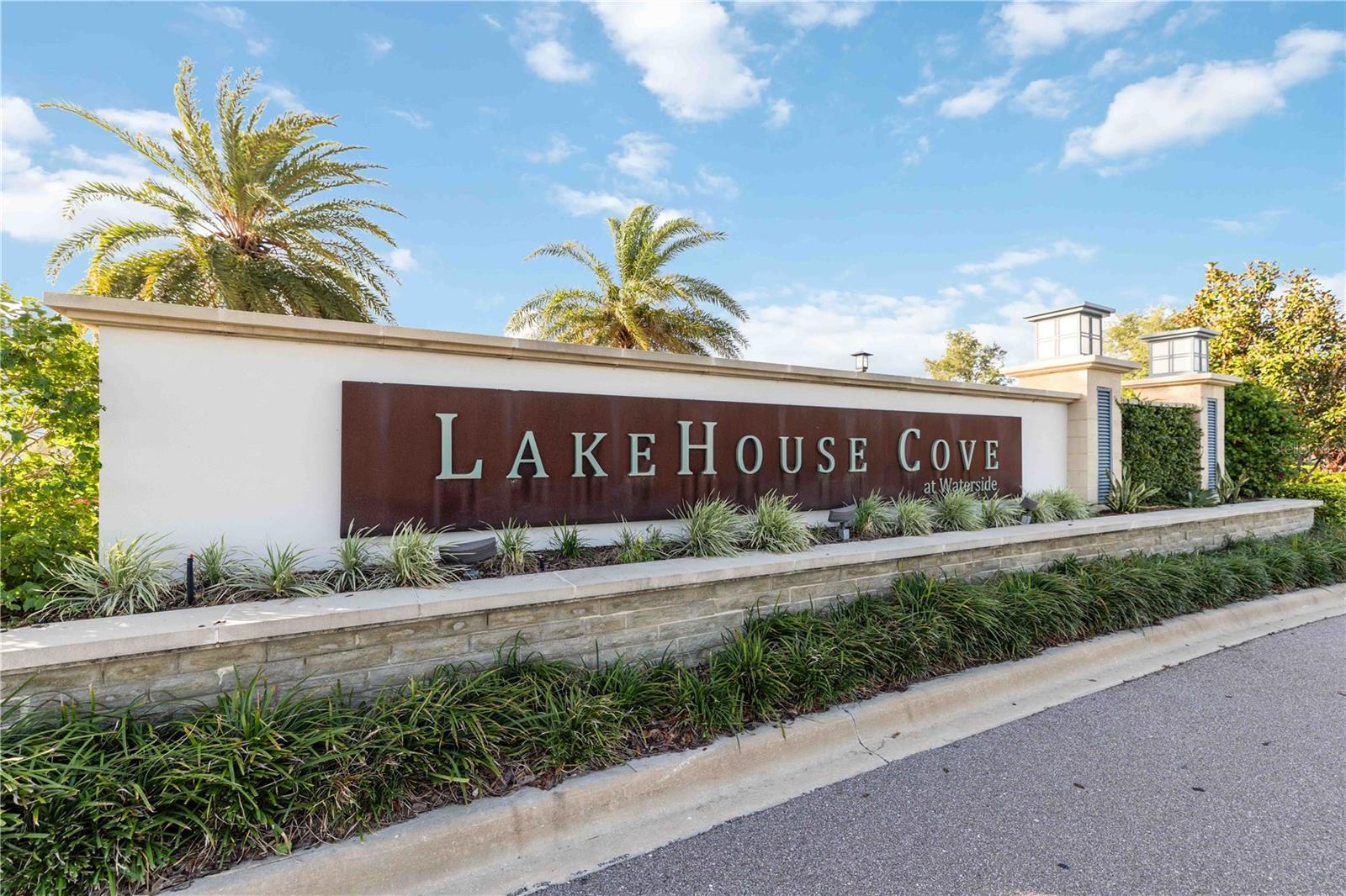 993 CROSSWIND AVE, SARASOTA, FL, 34240