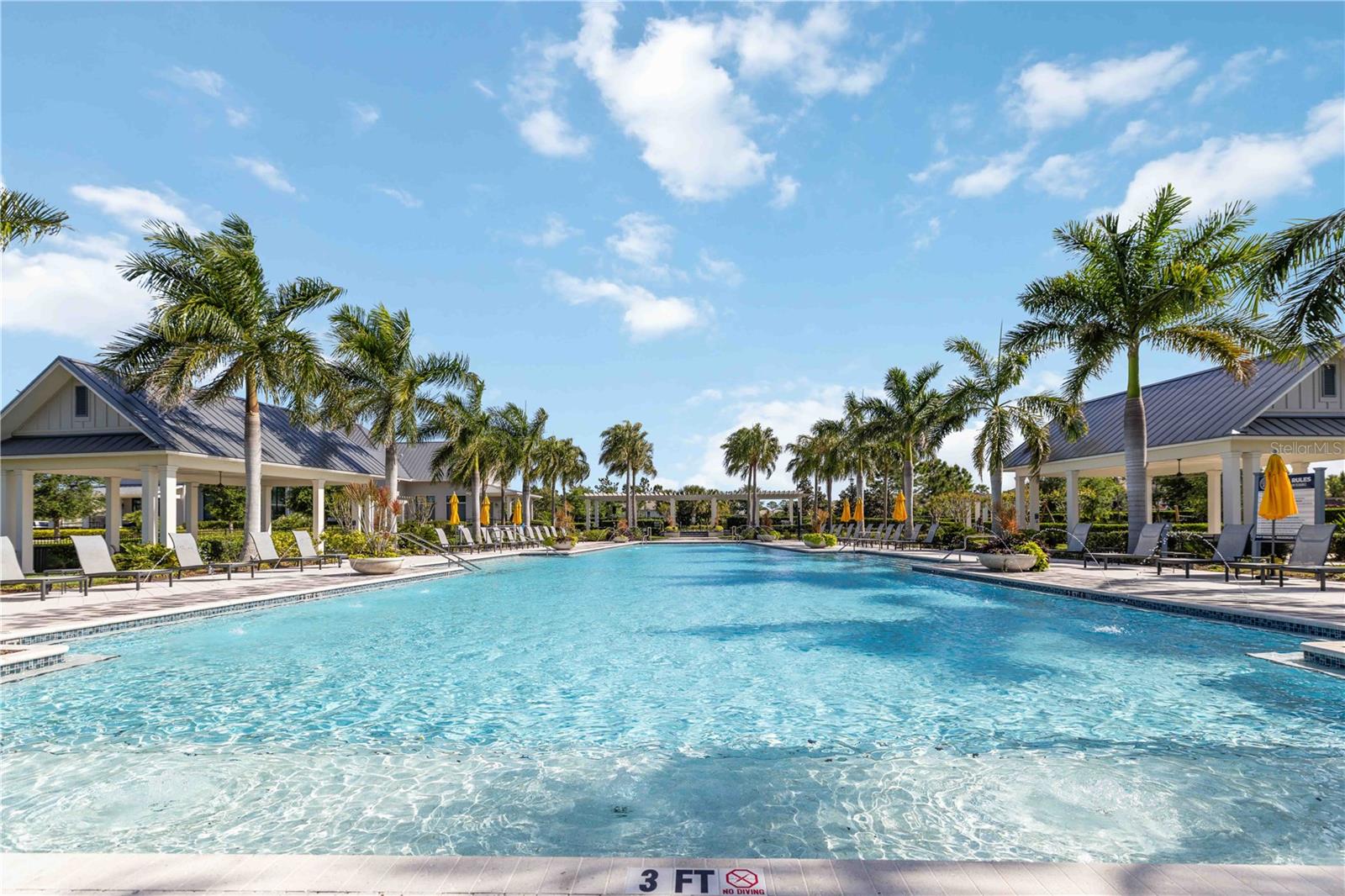 993 CROSSWIND AVE, SARASOTA, FL, 34240