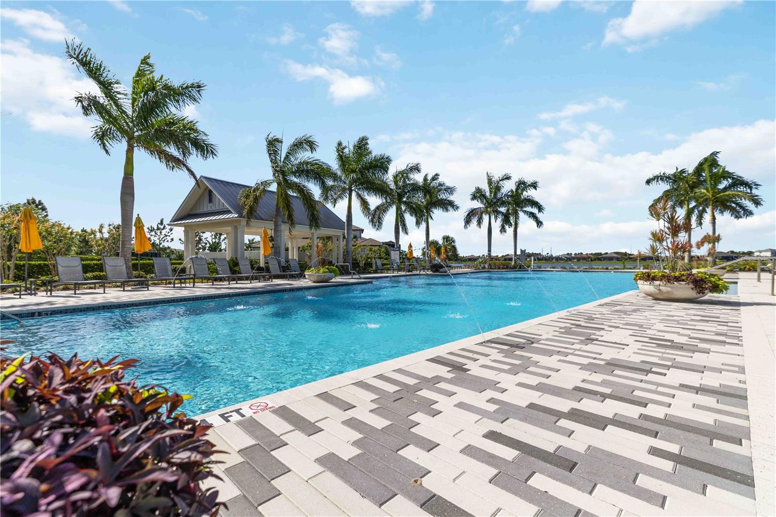 993 CROSSWIND AVE, SARASOTA, FL, 34240