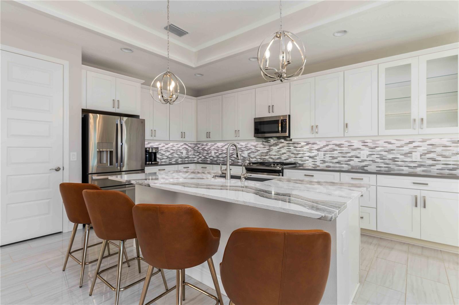 993 CROSSWIND AVE, SARASOTA, FL, 34240