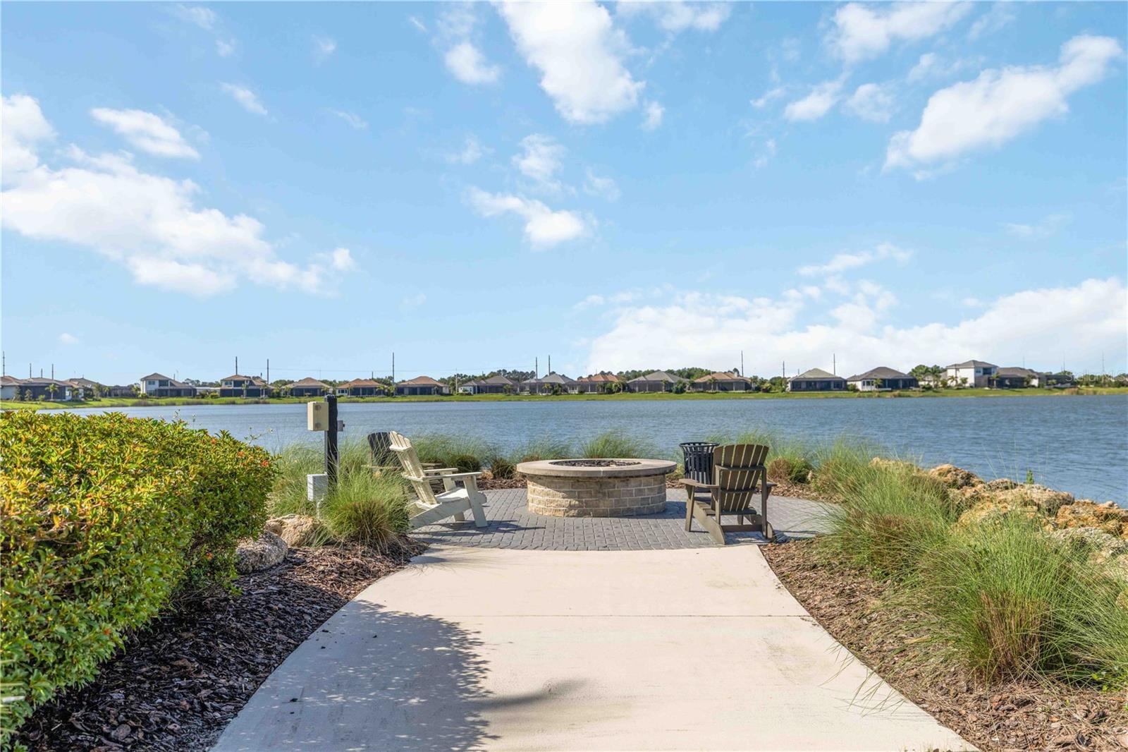993 CROSSWIND AVE, SARASOTA, FL, 34240