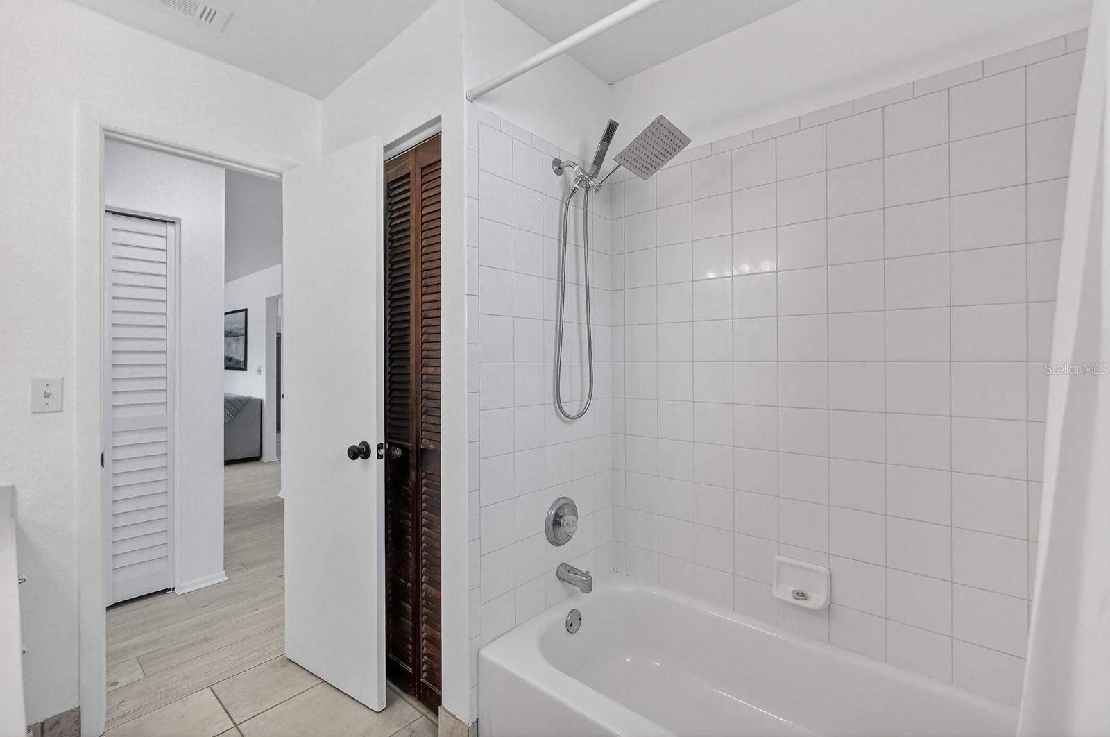 1147 HARMS WAY, PORT ORANGE, FL, 32129