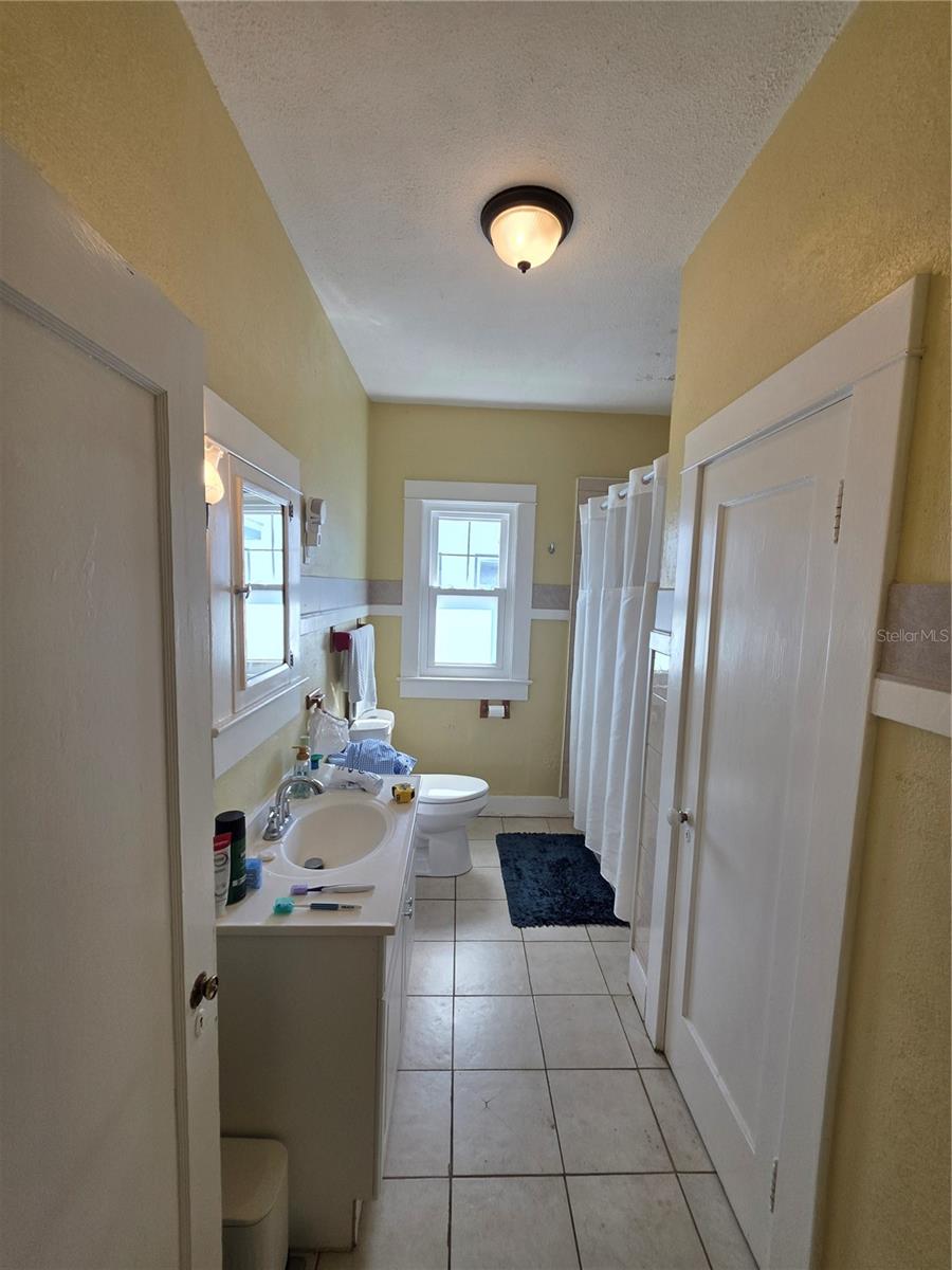 1568 DREW ST, CLEARWATER, FL, 33755