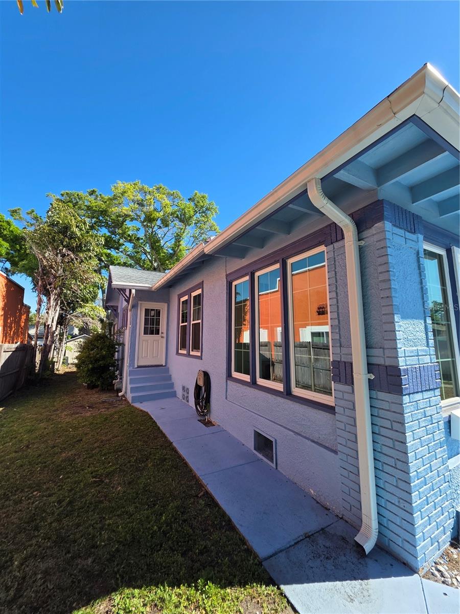 1568 DREW ST, CLEARWATER, FL, 33755