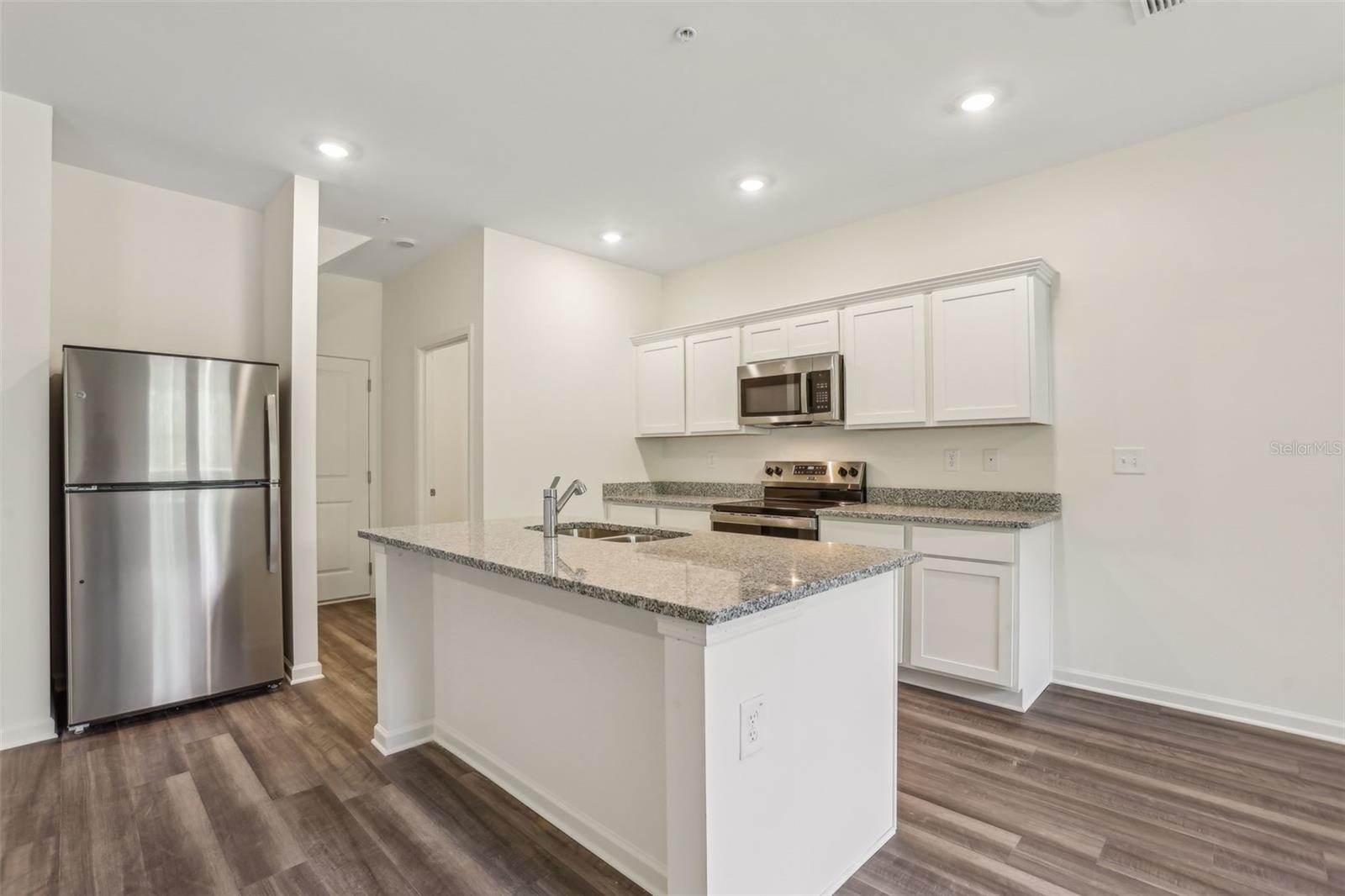 2554 GREY HAWK DR, KISSIMMEE, FL, 34746