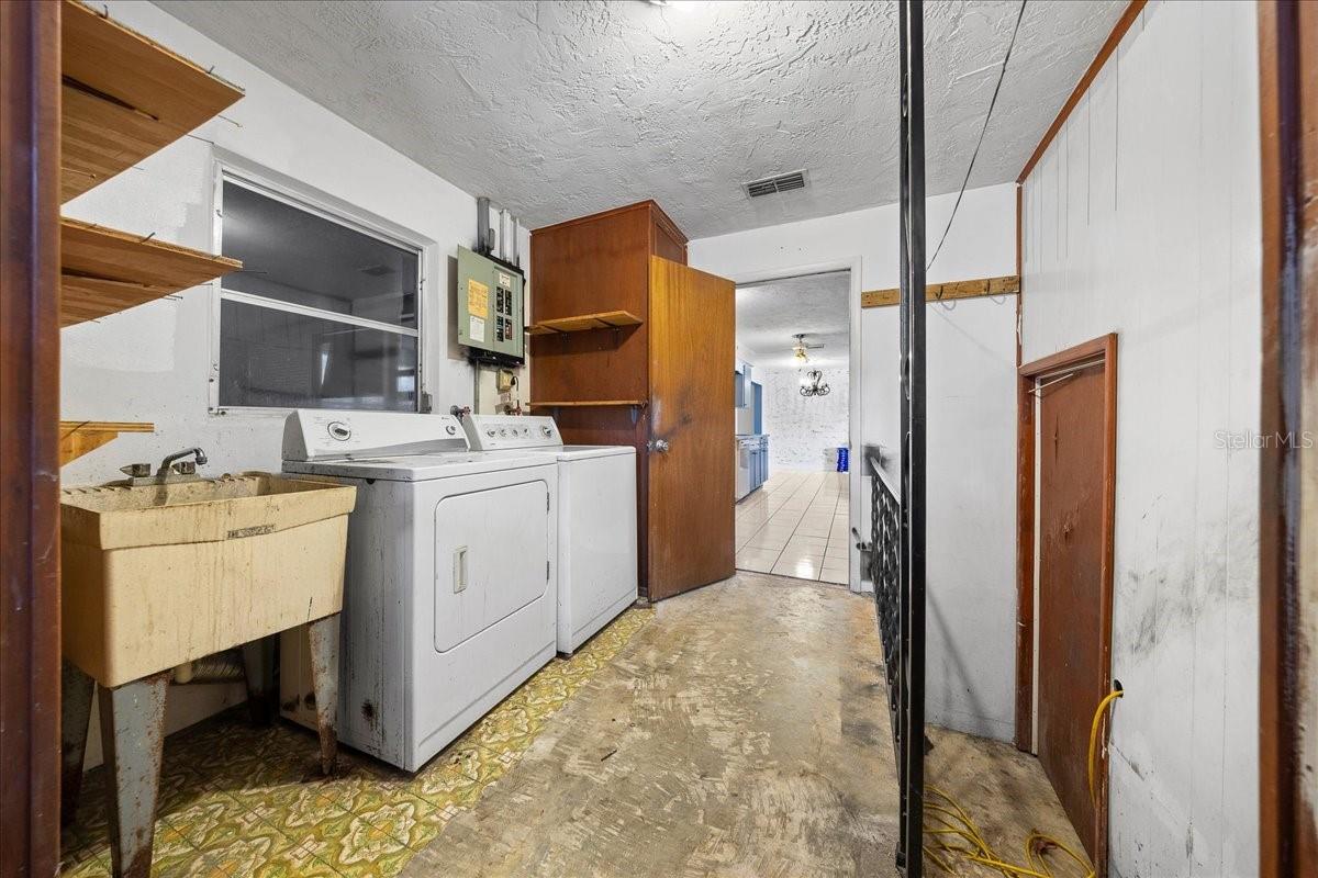 82 S JEFFERY ST, BEVERLY HILLS, FL, 34465