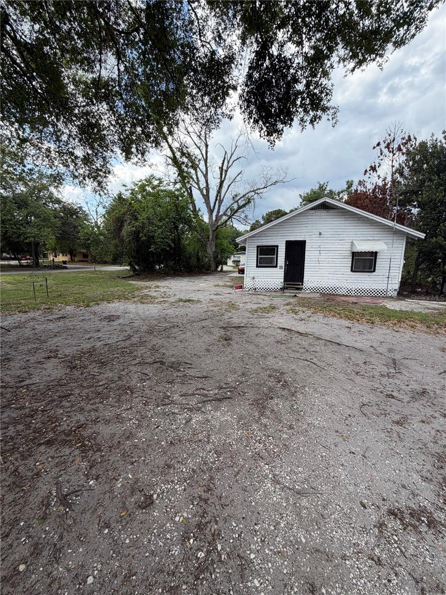 443 MCFALL AVE, ORLANDO, FL, 32805