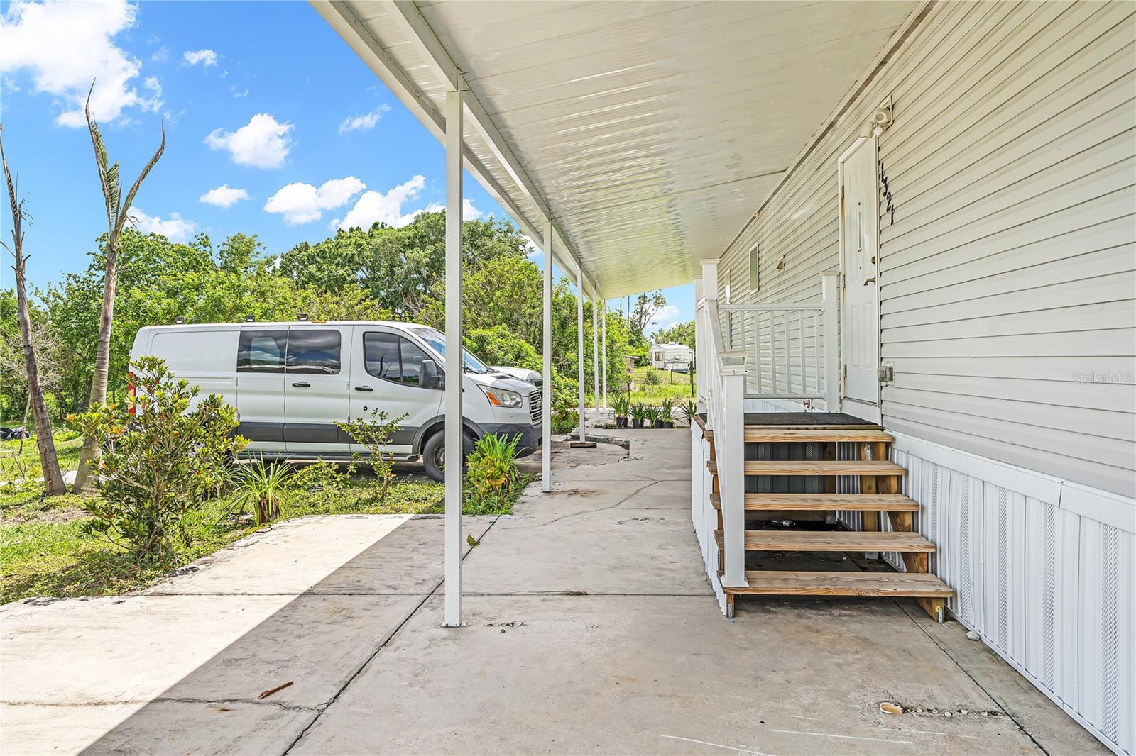 1321 BLUFF HAMMOCK RD, LORIDA, FL, 33857