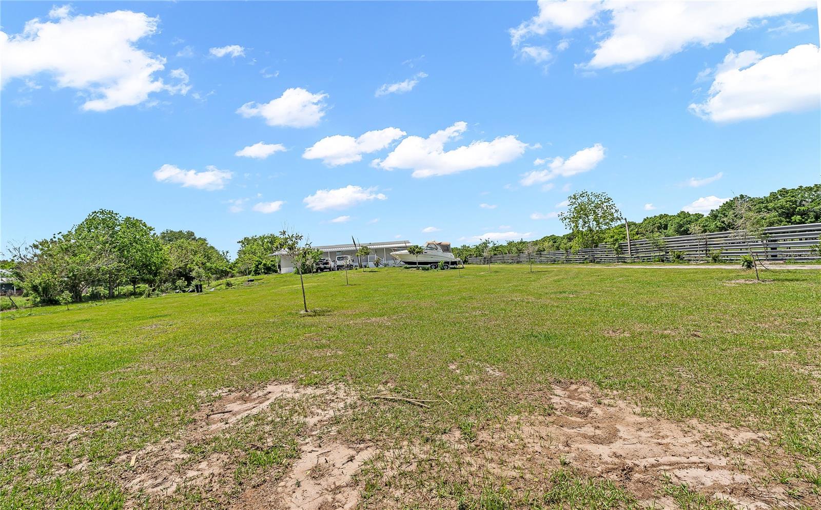 1321 BLUFF HAMMOCK RD, LORIDA, FL, 33857