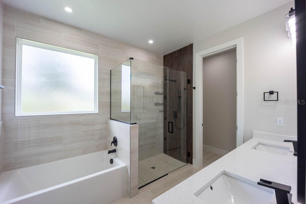 3320 BUCKINGHAM WAY, ST CLOUD, FL, 34772