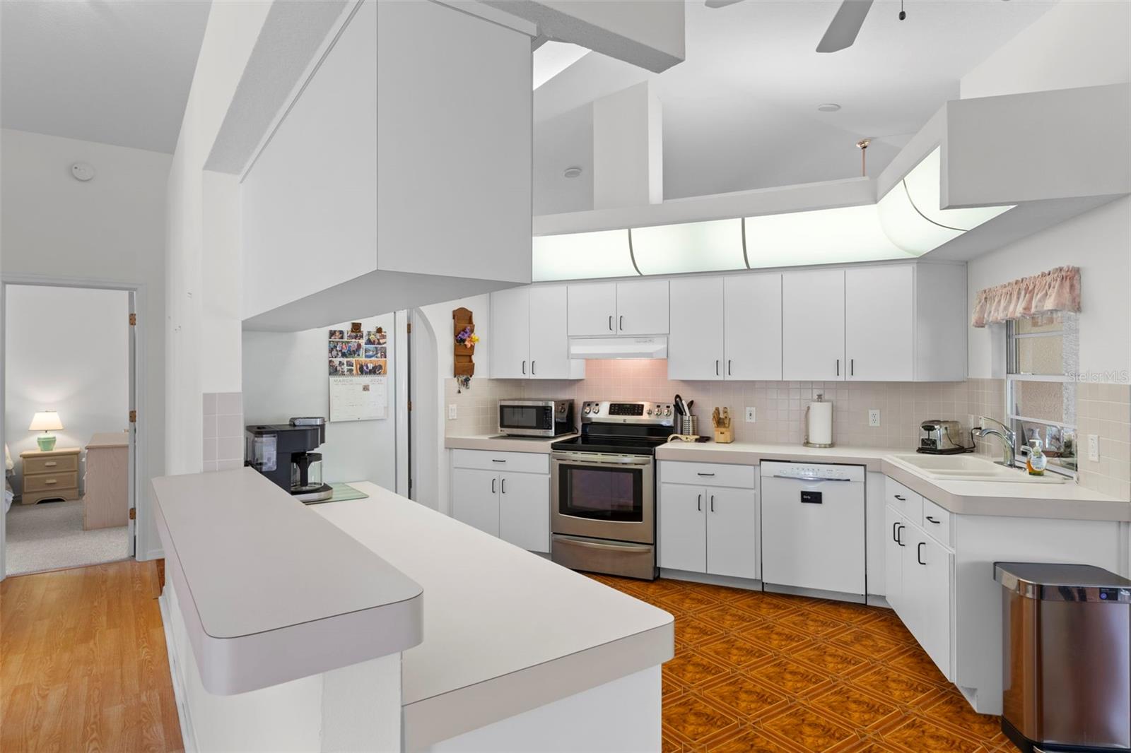 Kitchen Pass-through