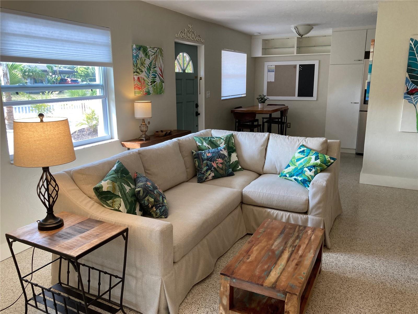 1415 S SCHOOL AVE, SARASOTA, FL, 34239