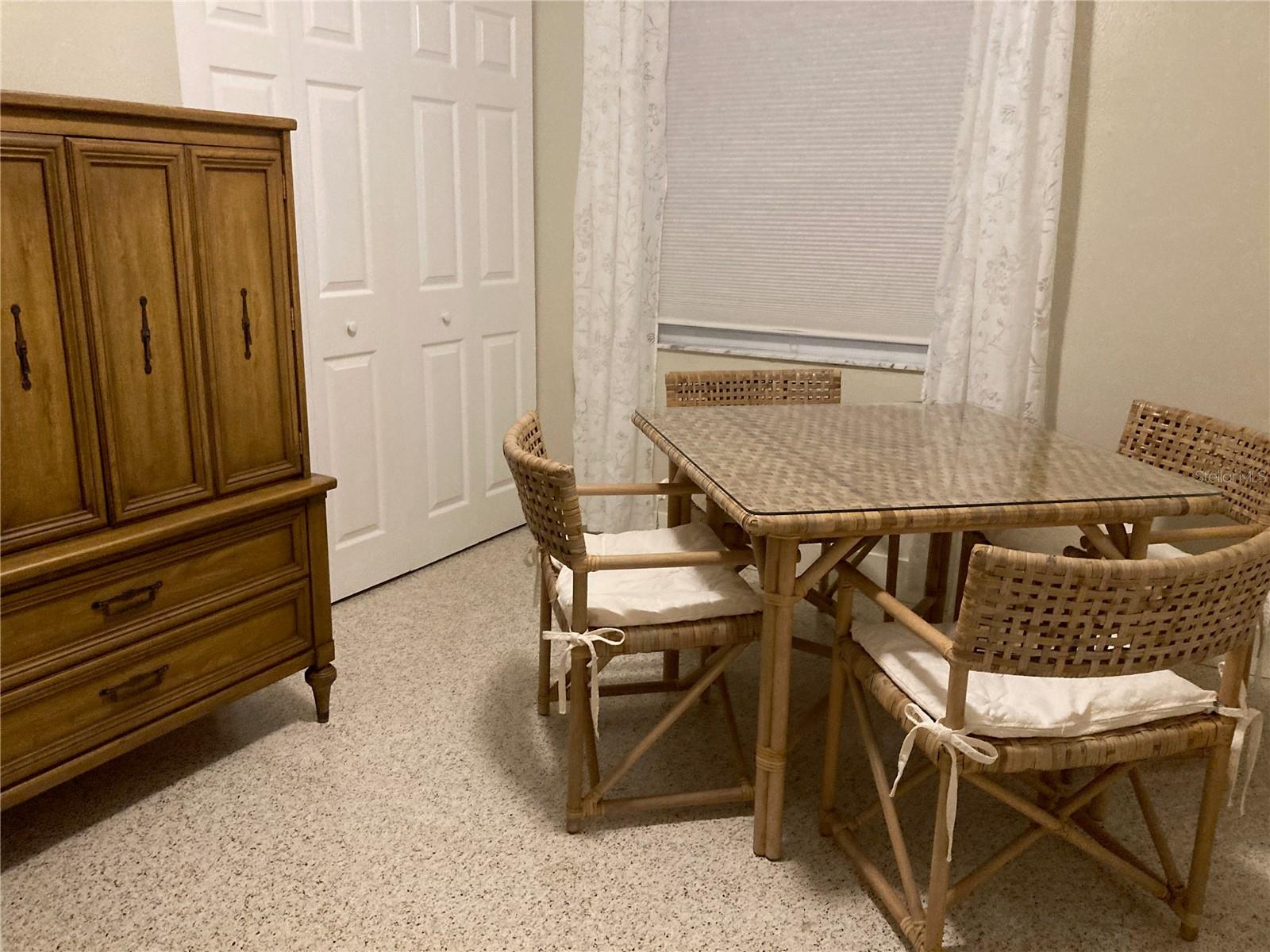 1415 S SCHOOL AVE, SARASOTA, FL, 34239