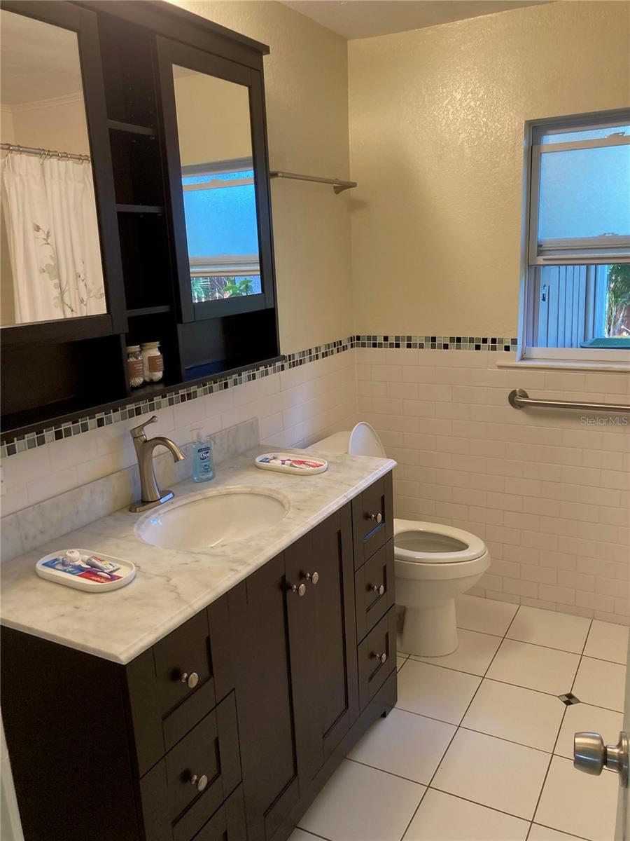 1415 S SCHOOL AVE, SARASOTA, FL, 34239