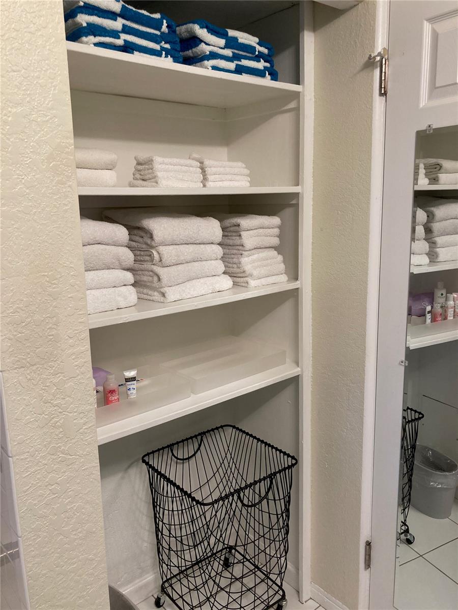 1415 S SCHOOL AVE, SARASOTA, FL, 34239