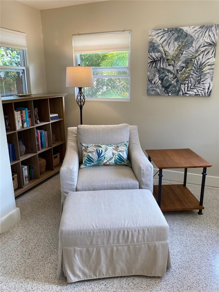 1415 S SCHOOL AVE, SARASOTA, FL, 34239