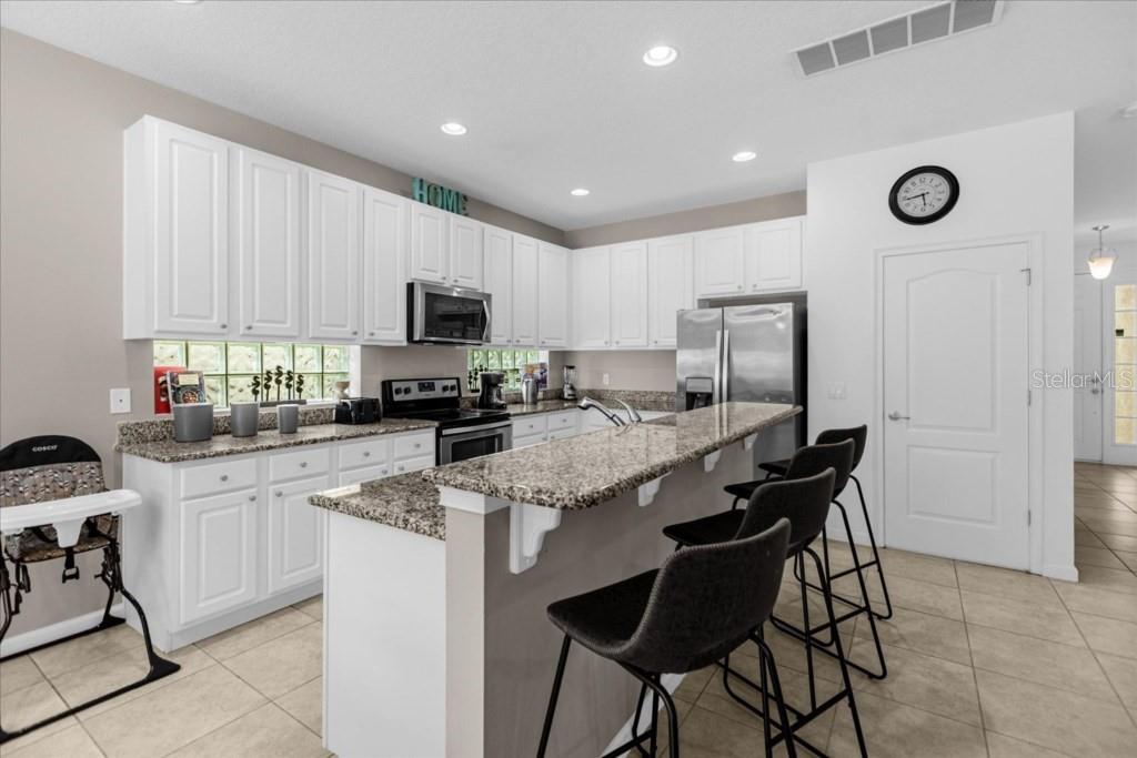 5220 OAKBOURNE AVE, DAVENPORT, FL, 33837