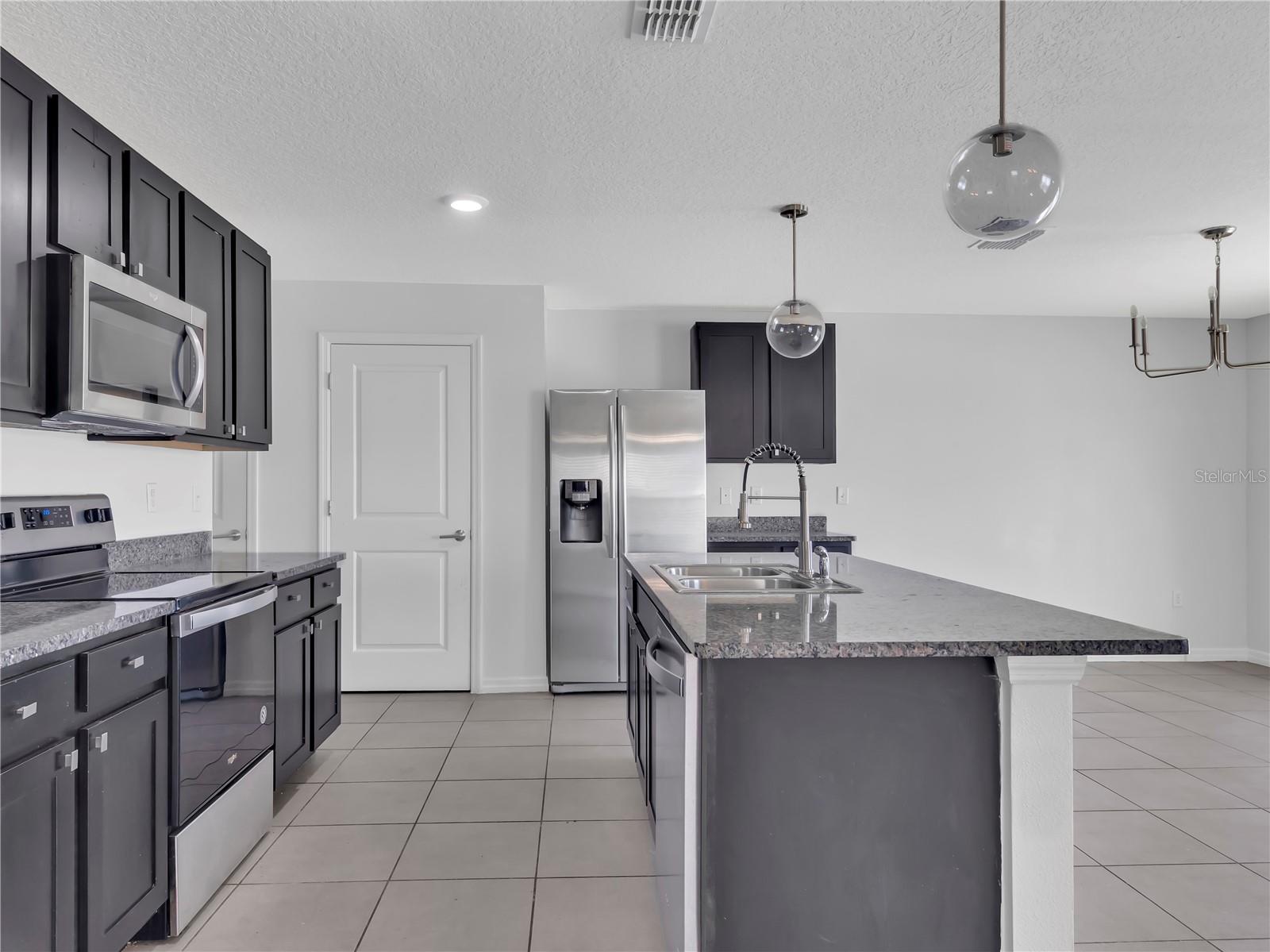 602 OLIVE CONCH ST, RUSKIN, FL, 33570